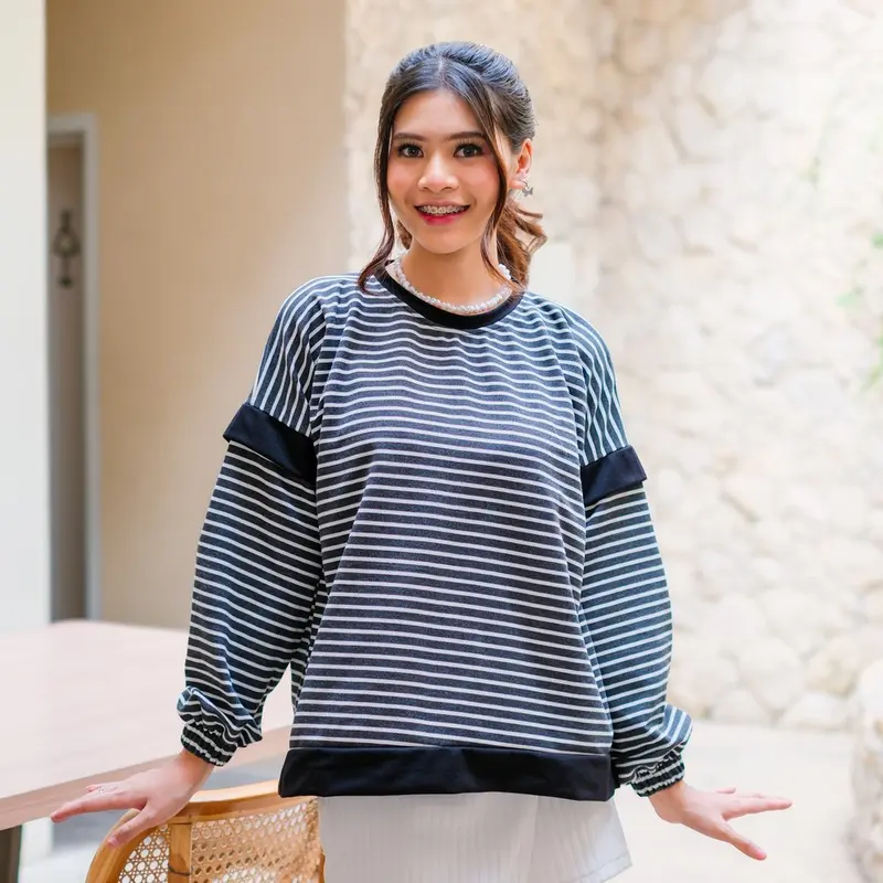 Yoenik Apparel Sheefa Ayumi Stripes - Atasan Wanita Tangan Panjang - Top Oversize 1