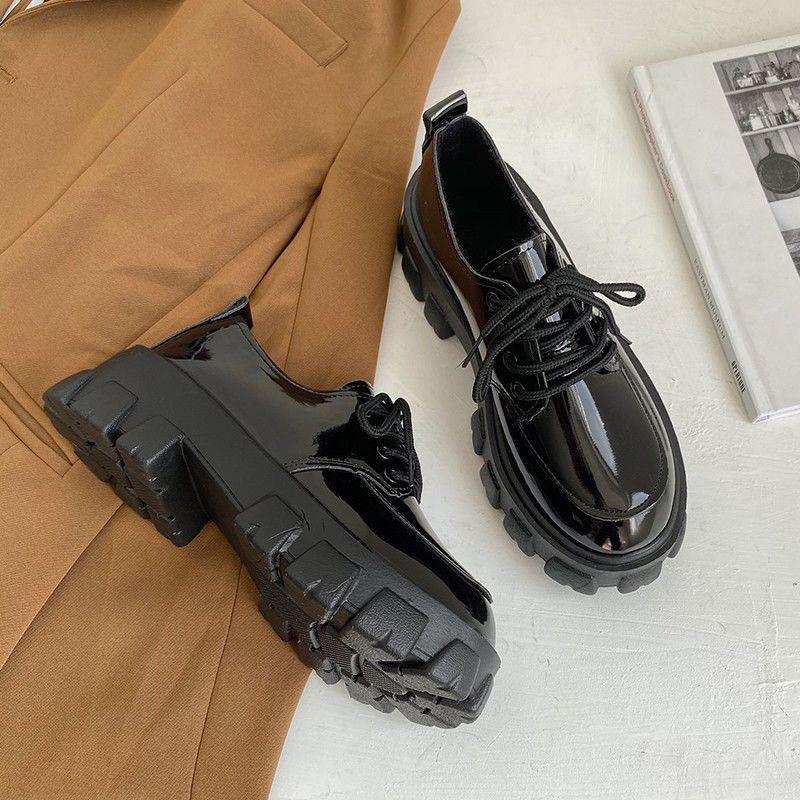 Thick Bottom Platform Shoes British Style 2024 Spring, Summer, Autumn Preppy Style Versatile Height Increasing Patent Leather Student round Toe Leather Shoes Female 7