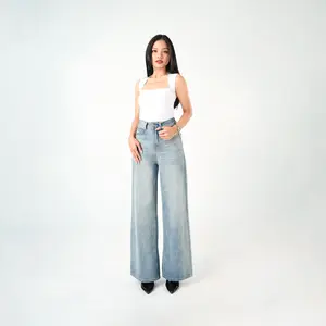 Adorela - Straight Jeans 8820 - Highwaist Celana Jeans Lurus Wanita Light Blue