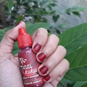 inaikuku tahan lama warna marun press nails