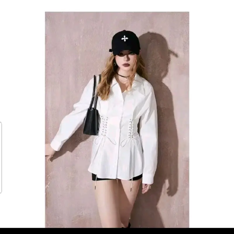 Atasan Wanita Korea Putih Polos LD 100 - Gaya Modis dan Trendy - Crop, Hitam, Baju, Casual, Panjang, Top, Cewek, Oversize, Basic, Katun simpel remaja 0