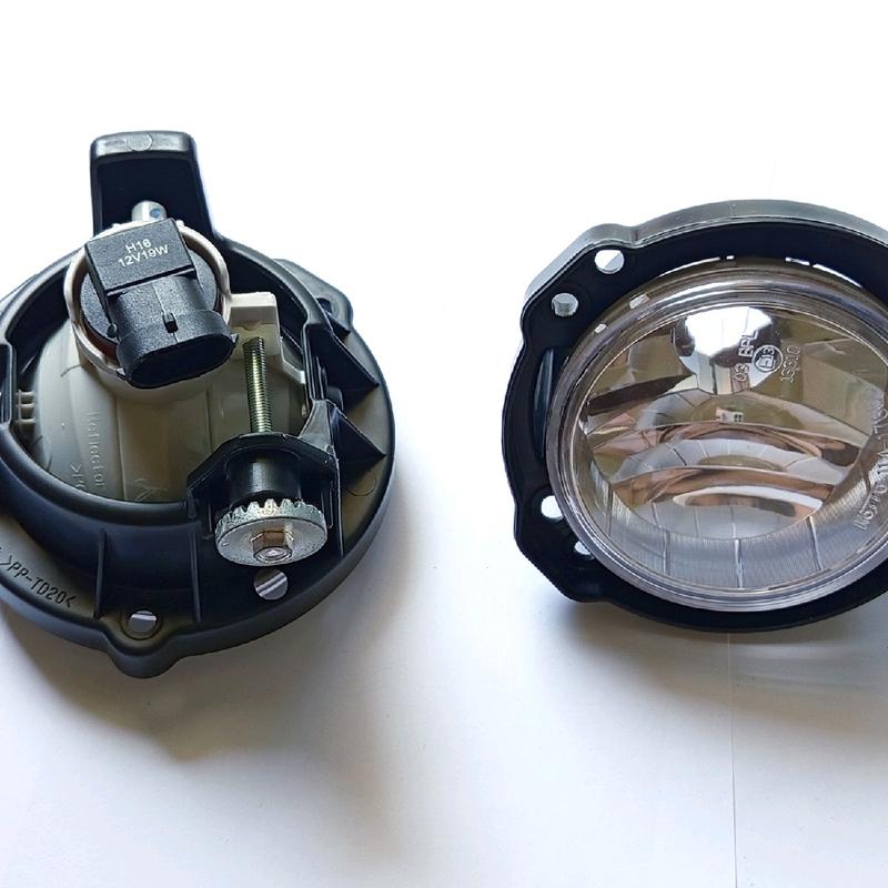 Foglamp koito include bohlam dan breket Xenia 2012+, All New Avanza, Rush, Terios 2019, Calya, Sigra, Agya, Veloz 2012 up, Luxio 2015-2023 1