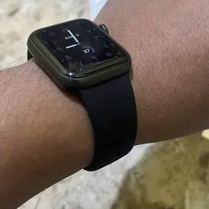 Rubber Silicone Strap for IWatch Ultra 3 2 Se 3 2 Apple Watch Series 11 10 9 8 7 6 5 4 3 49mm 46 45 44 42 41 40 38mm Soft Replacement Band Accessories for Tali Jam Tangan Smartwatch I8 S10 S8 S9 Pro Max T900 T800 Ultra 8 MAX 9 PRO S20 T500
