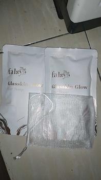 Product Review of (GET 2 PCS) Sabun Glasskin Glow Bar Soap by The Falsya Beauty Pencerah Membersihkan Memudarkan Kotoran Kulit Hitam dan Kusam Perawatan Mencerahkan Punggung Tangan from ** ** ** ** 0