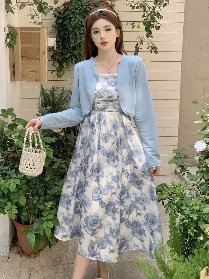 Emita bloom 452 XS-4XL korean fitted sexy halter bodycon long dress with  slit vintage sky blue floral dress formal sleeveless beach dress outfit  Womenswear Casual - TikTok Shop Philippines