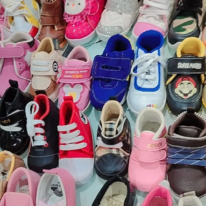 SEPATU SALE - START 10K - BAYAR DI TEMPAT - CORICH - - SEPATU BUNYI - BABY - PREWALKER - BALITA - ANAK -  BAYI - PEREMPUAN - BABY SHOES - SNEAKERS - BOOTS - SOL KARET - BELAJAR JALAN 2