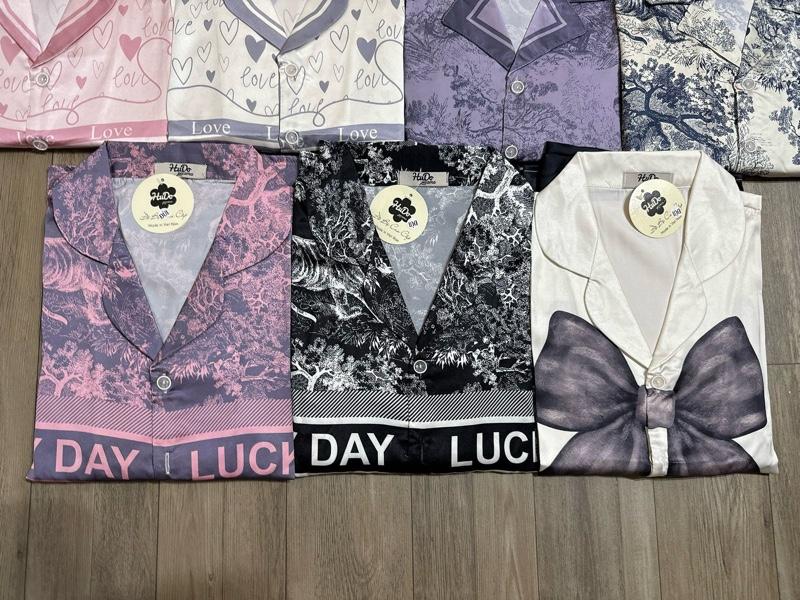 Product Introduction of Bộ Lụa Latin Mặc Nhà Mềm Mát Hình Hoa Nhẹ Nhàng Dễ Mặc Đủ Ba Dáng Tay Dài-Tay Ngắn Và Quần Đùi Cho Nữ Women 15