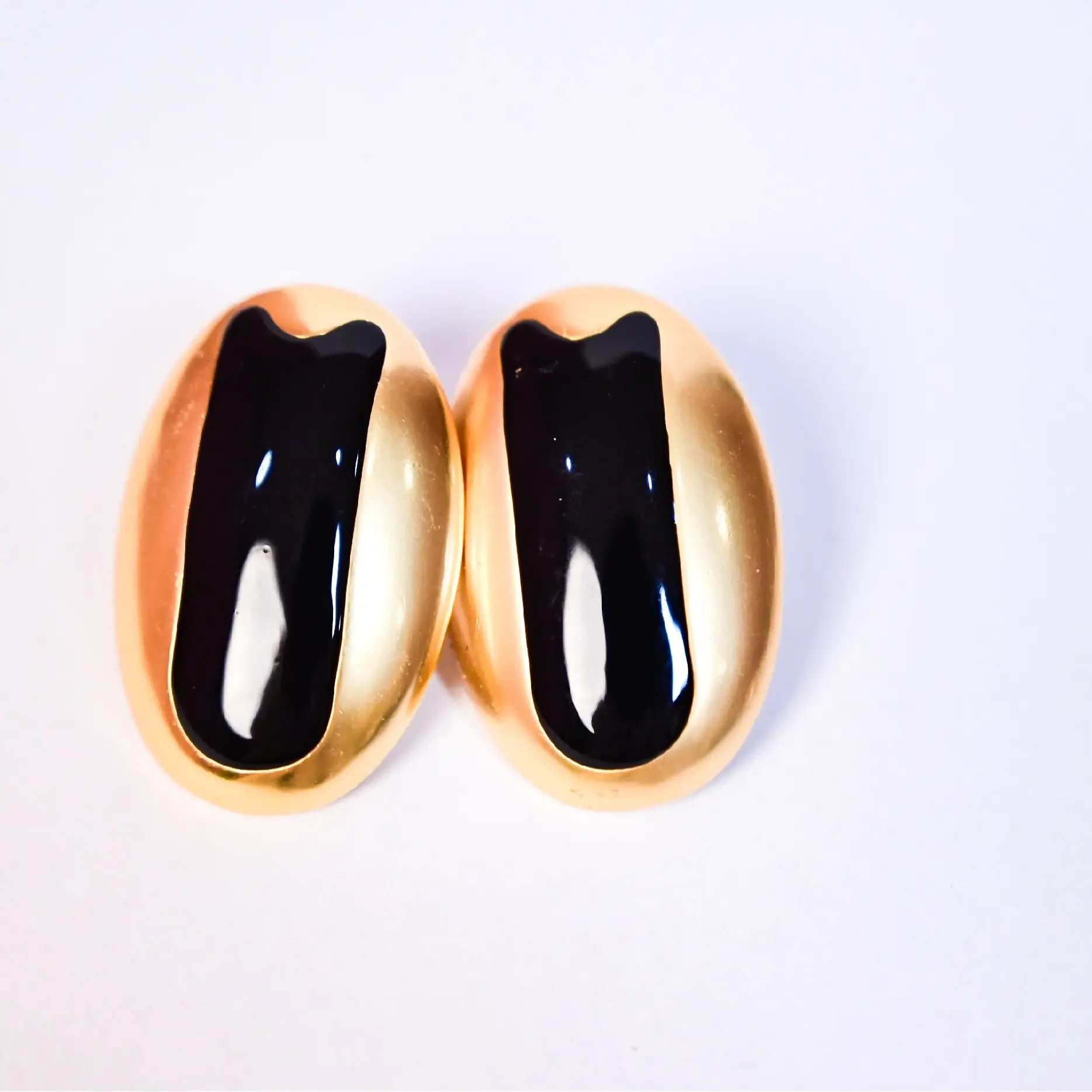 2024 New Black Earrings Irregularity Metal Earring for Women Vintage Jewelry New Design Fashion Aesthetic Earrings Accessories