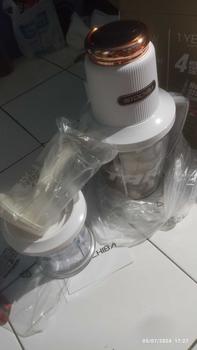 Product Review of Mitochiba Chopper CH-250 / CH250 New Star Blade 2L - 9 Mata Pisau Penggiling Daging Buah dan Sayur Black Pink from B**d 1