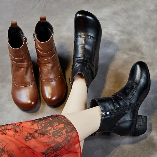 KK1860 Sepatu Boots Tinggi Antik VILA