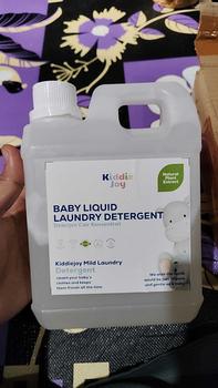 Product Review of Kiddiejoy Baby Liquid Detergen Bayi / Baby Laundry Detergent Liquid 1000 ml Eco-friendly from z**n 1