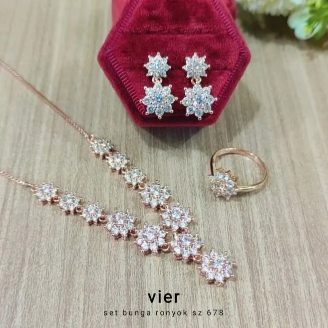 Set Ronyok Replika Berlian, Cocok pake Kondangan, Nikahan, Harian