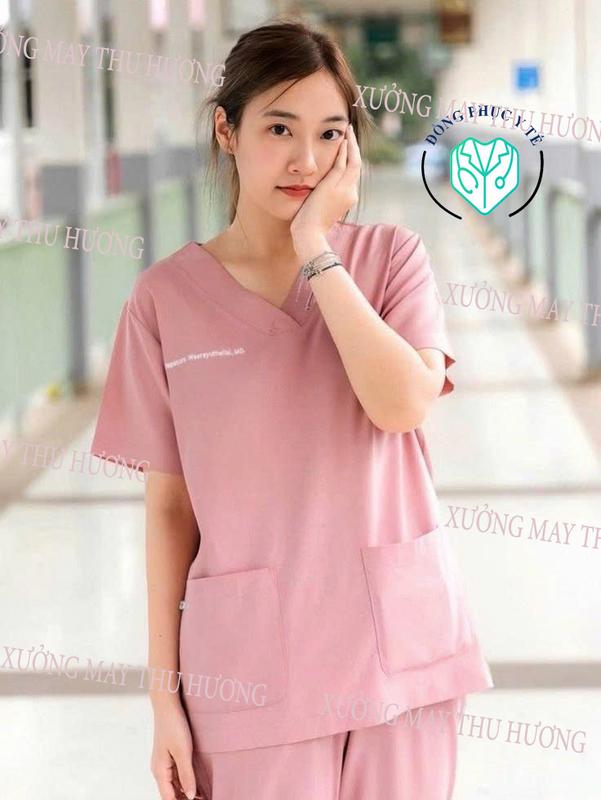 Bộ Cổ Tim Nhiều Màu vải LON nhât CO GIÃN, áo scrubs điều dưỡng, nam nữ bác sĩ, y tá, top phòng khám scrub  scotim