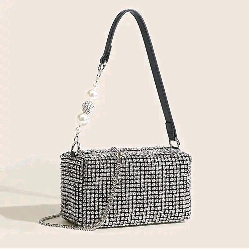 QC LOẠI 1 Size 18CM FORM MỀM Túi Xách Nữ Kẹp Nách Đeo Chéo Clutch Cầm Tay Đi Tiệc Đính Đá Quai Phối Ngọc Trai Sang Trọng Màu Đen Women Bag Cao Cấp