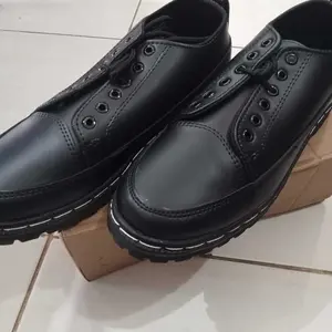 Sepatu Pria Oxford Carlos Docmart Viral 2025 Sepatu Pria Pantofel Bisnis Formal Terbaru