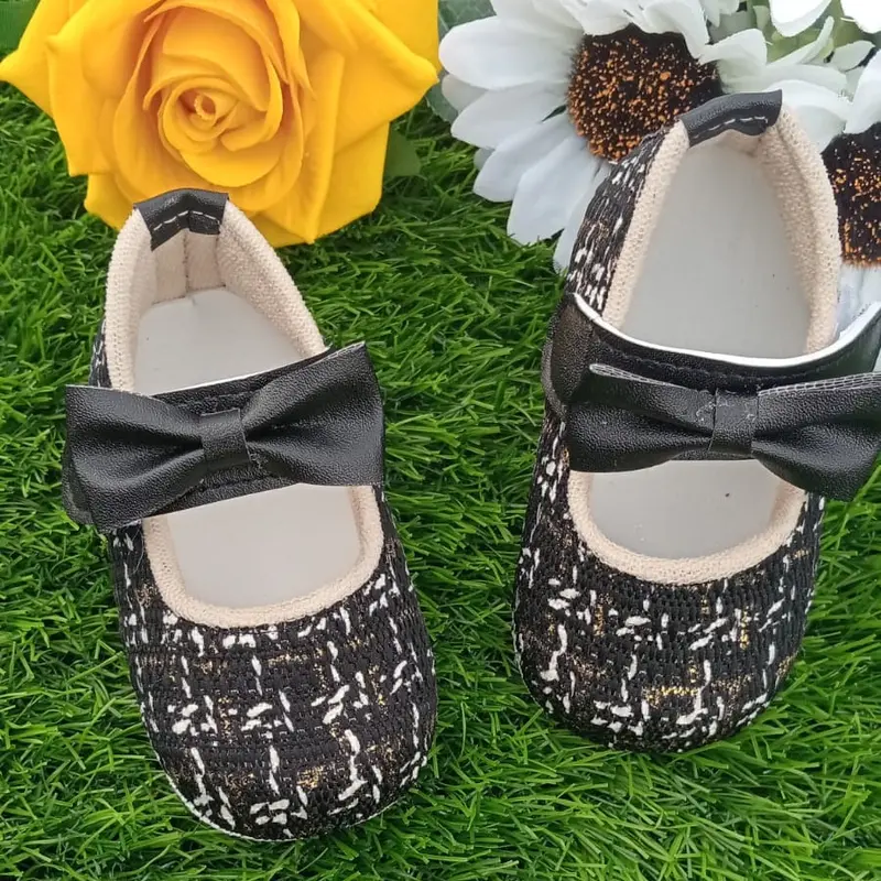 SEPATU PREWALKER BABY PREMPUAN MOTIF PITA GARIS UNTUK USIA 0-12 BULAN 4