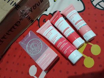 Product Review of Azarine Complete Face Series Treatment Paket Lengkap Skincare Face Wash Toner Day Cream Night Cream Moisturizer Cleansing Creamy Facial Oily from m**🌺 1
