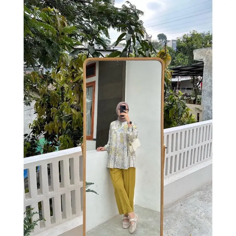 Setelan Wanita Rayon Jumbo Kekinian Terbaru Vika Set dengan Atasan Diamond dan Celana Cringkle Airflow Premium