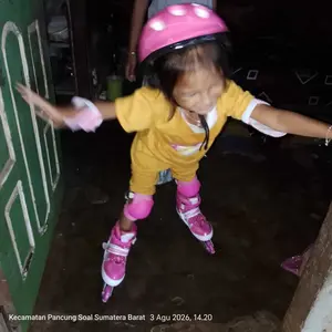 SEPATU RODA ANAK PEREMPUAN LAKI LAKI MURAH