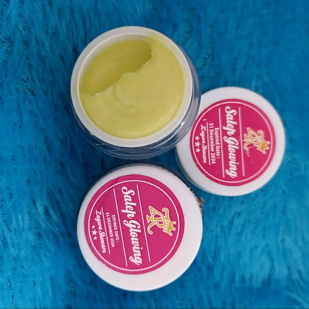 KRIM PEMUTIH WAJAH AJAIB SALEP GLOWING ZAYORA Memutihkan Semua Jenis Kulit