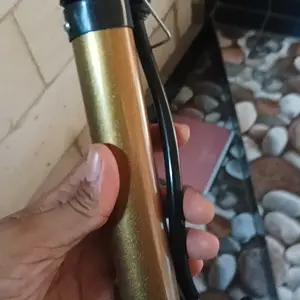 Pompa Ban Mini Portable Hidrolis untuk Ban Sepeda dan Motor - Hemat Waktu dan Tenaga