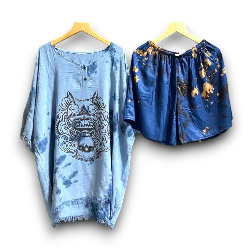 Setelan Barong Bali Khas - Kaos & Celana Pendek Motif Tradisional Santai 4