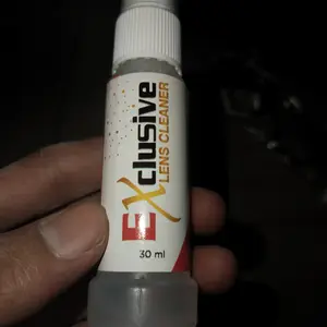 CAIRAN PEMBERSIH LENSA KACAMATA ANTI EMBUN & BARET HALUS untuk Semua Jenis Lensa Kacamata Membuat Lensa Tetap Bersih Jernih dan Bebas Embun