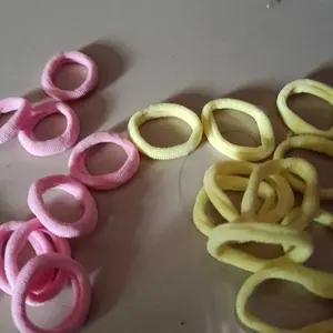 Ikat Rambut H916 Isi 200 Pcs Kunciran Rambut Anak Tali Rambut Elastis Model Donat Mini Warna Warni Karet Kain Elastis 2cm x 7cm Fashion Toko Wuwenjin