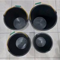 Gambar Ember 22L Timbah Hitam Anti Pecah Plastik GM -Dapur Karya Mdn - 1pcs dari Dapur Karya Mdn Kota Medan 3 Tokopedia