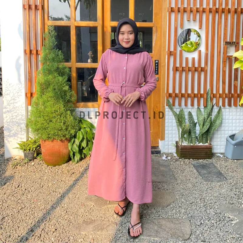 LOCCA DRESS GAMIS FULL KANCING CRINKEL AIRFLOW LD 110 | GAMIS POLOS CRINKEL | GAMIS MUSLIMAH TERBARU REMAJA | GAMIS HIJABERS WANITA | GAMIS POLOS KEKINIAN | GAMIS TERBARU REMAJA Polos Crinkle Panjang Nyaman Muslim Ibu Dewasa Cantik Menyusui 2