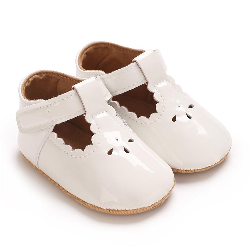 Product Introduction of Spring And Autumn Baby Girl Walking Shoes 0-1 Year Old Soft Soled Anti Slip Princess Little Leather Shoes Soft Single Shoes 37