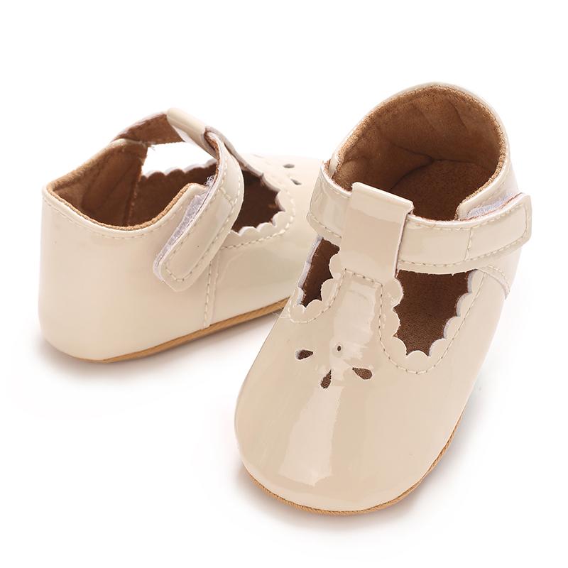 Product Introduction of Spring And Autumn Baby Girl Walking Shoes 0-1 Year Old Soft Soled Anti Slip Princess Little Leather Shoes Soft Single Shoes 47