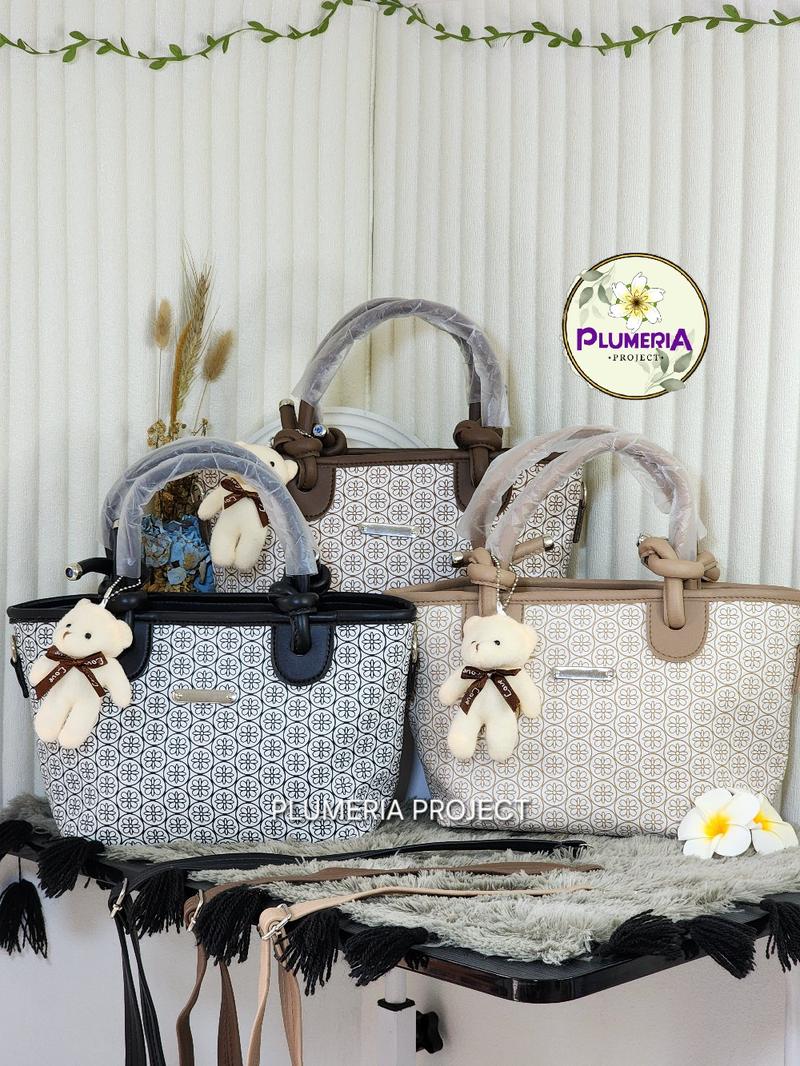 Product Introduction of PLUMERIA PROJECT - Daisy Pattern Mini Totebag / Tas Wanita / Slingbag Wanita / Tas Selempang / Shoulder Bag / Tote Bag / Handbag 25