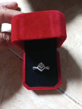 Product Review of OS2-R29 Cincin Wanita Permata Shiny Jewelry Garansi 1 Tahun Free Box COD Perhiasan Aksesoris Gift Anniversary Pacar Pasangan Cewek Cewe Kado Istri Ulang tahun Anti Karat Luntur High Quality Grade VVS1 5A Original Store R29 from h**8 0