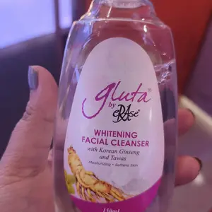 GLUTA BY ERASE SOAP with Kojic Acid and Moringa Extract 45G - TikTok Shop  Philippines