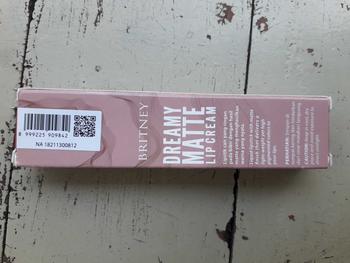 Product Review of Purbasari BRITNEY Dreamy Matte Lip Cream  (BPOM) Bibir Lipstick from R**i 0