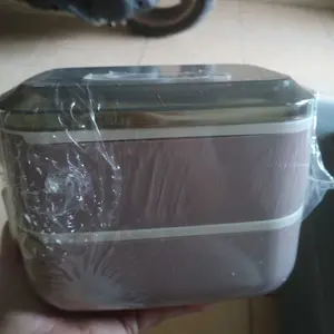 Kotak Makan 1650ML Besar Bento Box 4 Sekat lunchbox Anti Bocor Wadah Makanan Praktis Sendok Garpu Kotak Praktis Sekolah Kantor