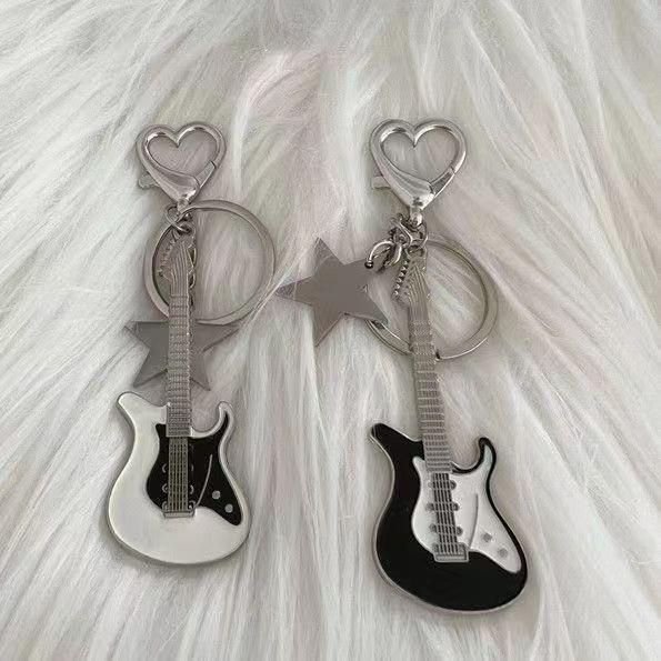 Product Introduction of Y2K Guitar Love Keychain Niche Punk Retro Sweet Cool Star Key Ring Pendant  Ornament Gift 6