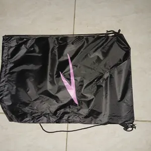 Gymsack Sepatu Olahraga Hitam