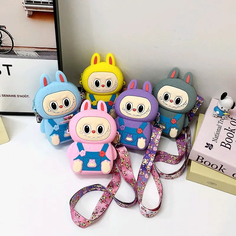 Tas Slempang Anak Motif 3D Labubu Silikon mini