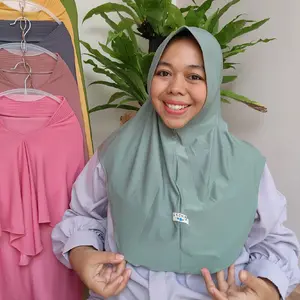 Gacya hijab Daily size M Bahan Jersy Kerudung Instan Nyaman