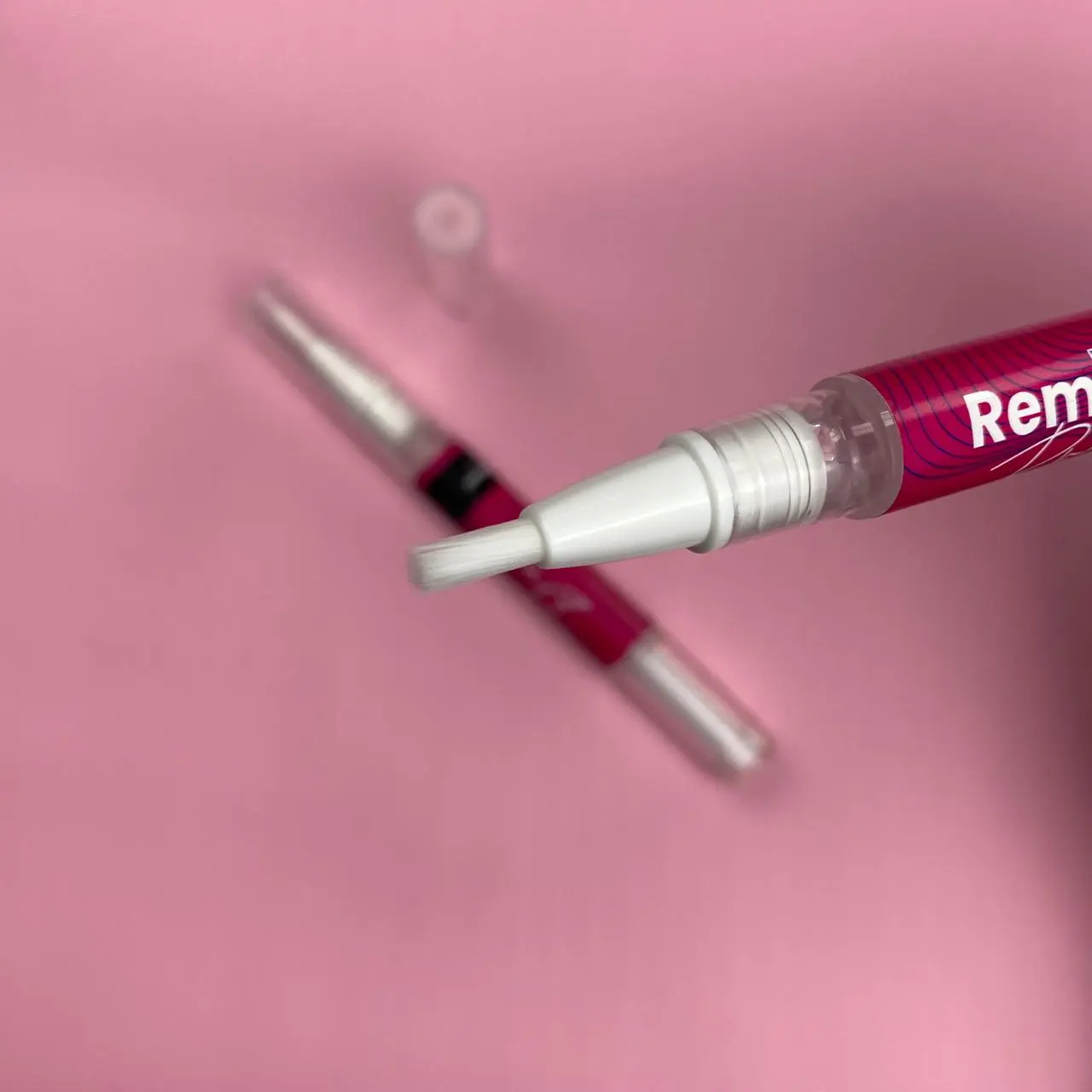 Remover Brush Pen Perontok Eyelashes Bersihkan Removal Mudah & Cepat dengan Brush Praktis