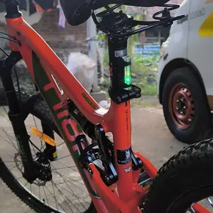 Lampu Belakang Sepeda LED USB Rechargeable Waterprof Anti Air