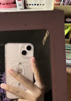 Product Review of CLEAR RIBBON WITH chain SILVER case iphone from z** 0