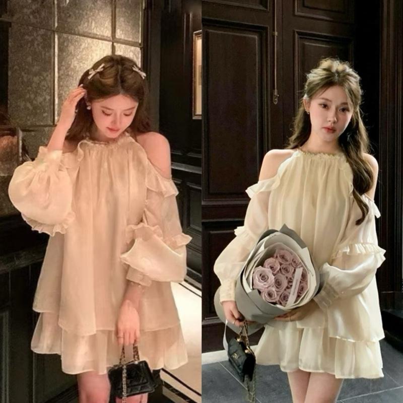 Váy tơ 2 tầng xoè rộng dáng suông cổ không đính ngọc dilyshop