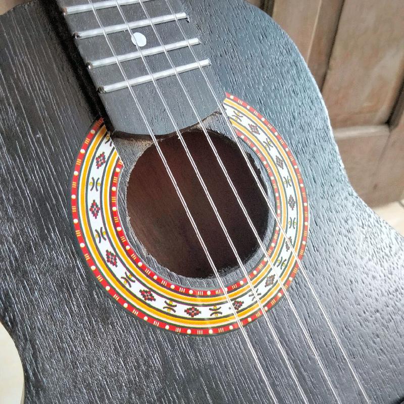SOUND HOLE STIKER LUBANG UKULELE Shop Tokopedia