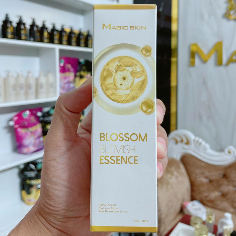 Cốt tuyết hoa toner Blosom Blemish Essence Magic skin
