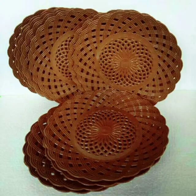 Piring Makan Rotan Plastik (12 pcs) 2