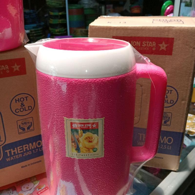 teko/water jug dengan berbagai ukuran dan warna. warna bisa request lewat chat 4