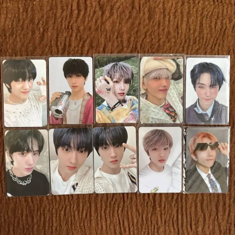 [READY STOCK] OFFICIAL PHOTOCARD JISUNG ISTJ EXTROVERT INTROVERT LD HOTTRACKS POB GOLDEN AGE COLLECT